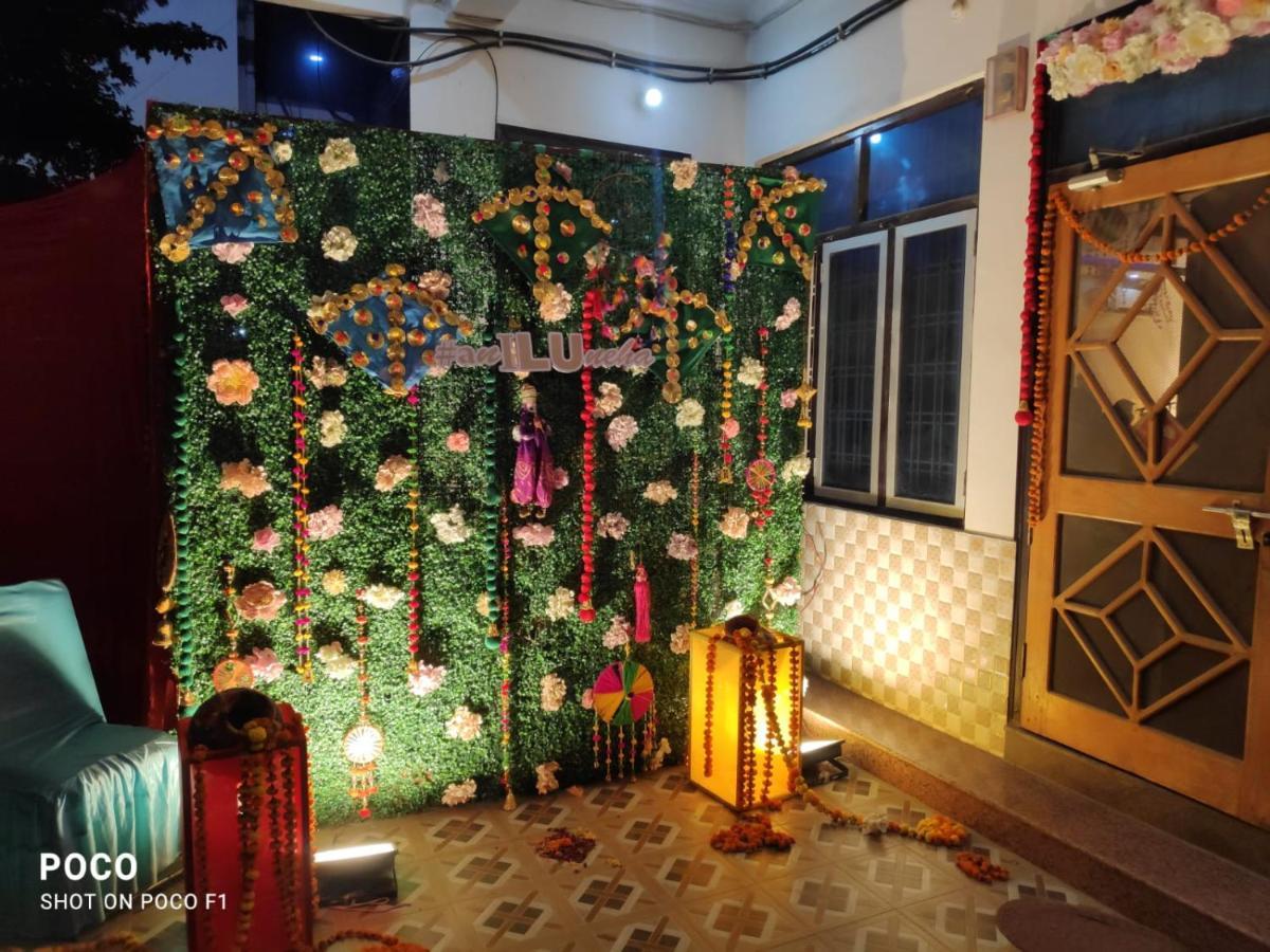 Surabhi Garden Inn لاكناو المظهر الخارجي الصورة